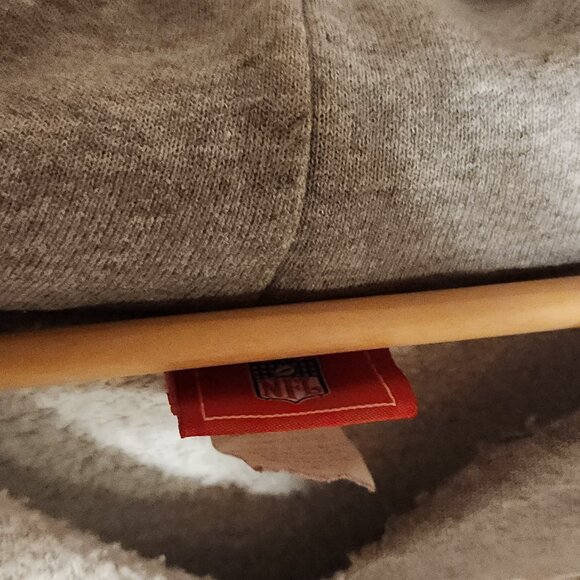 🟣 Minnesota Vikings Distressed Raw V-Neck Hoodie Sweatshirt Grey 2XL 🏈 - Picture 3 of 8